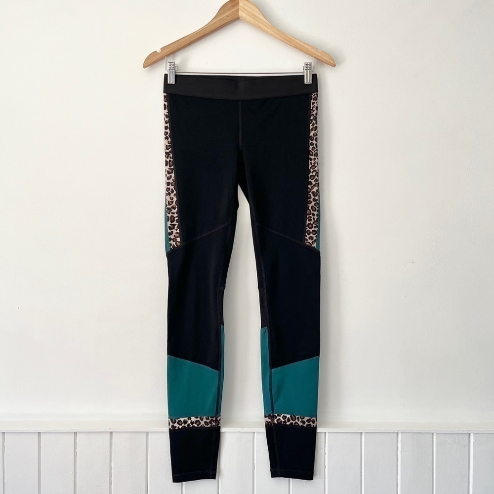 GapFit GFast Cheetah Animal Print Leggings Size S